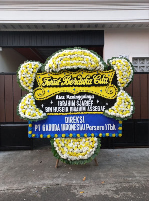 Papan Bunga Duka di Tanjakan